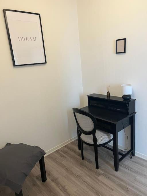 Belle Demeure Medocaine Charme Et Convivialite Apartment Saint-Julien-Beychevelle Exterior photo